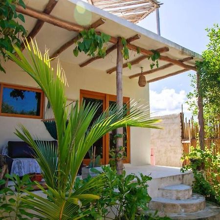 Casa Lunada ホルボックス島 エクステリア 写真